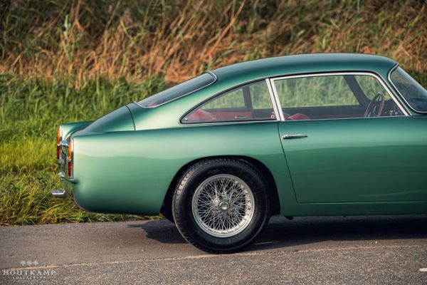 Aston Martin DB 4 1960 28899