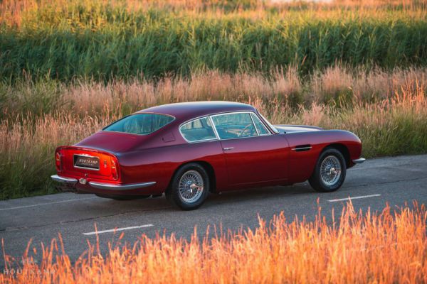 Aston Martin DB 6 1967 28906