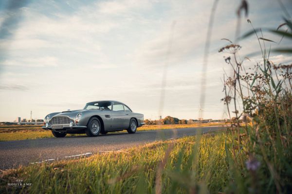 Aston Martin DB 5 1964 99786