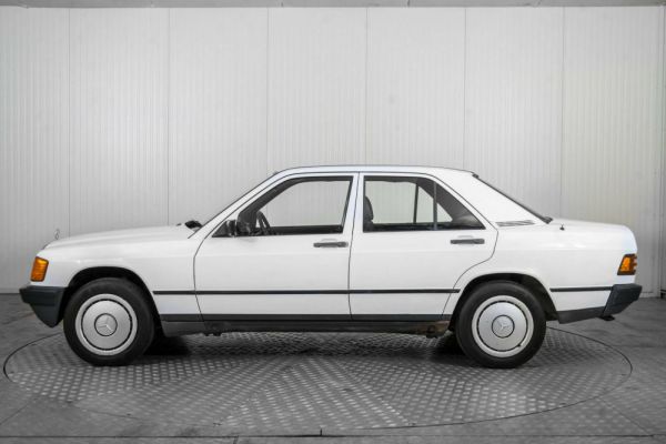 Mercedes-Benz 190 D 1985 26444