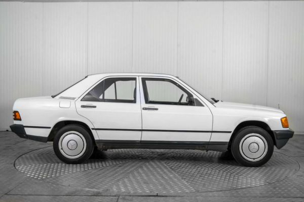 Mercedes-Benz 190 D 1985 26445