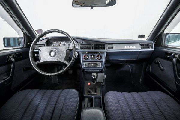 Mercedes-Benz 190 D 1986 26453