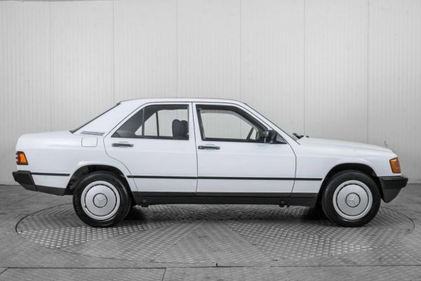 Mercedes-Benz 190 D 1986 26460