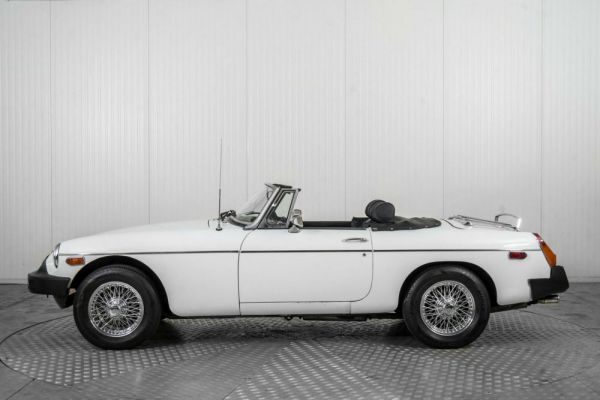 MG MGB 1977 26547