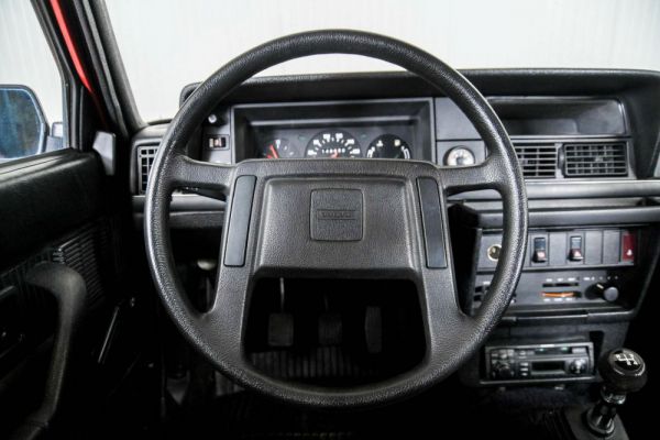 Volvo 240 1983 26606