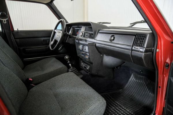 Volvo 240 1983 26610