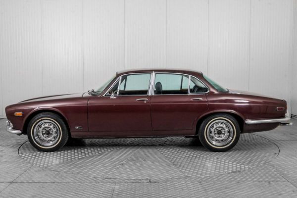 Jaguar XJ 6 4.2 1970 27536