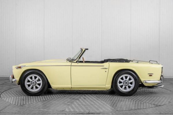 Triumph TR 250 1968 27580