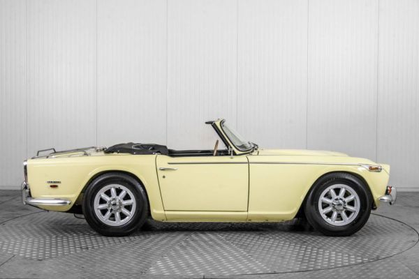 Triumph TR 250 1968 27581