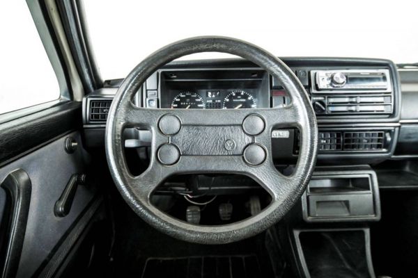 Volkswagen Golf Mk II GTi 1.8 1987 27936