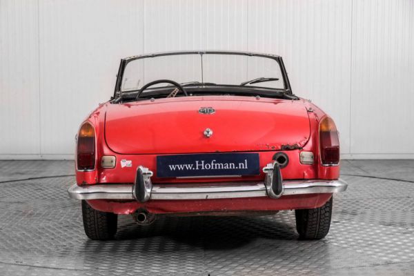 MG MGB 1971 28350