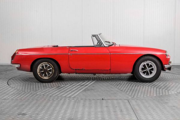 MG MGB 1971 28353