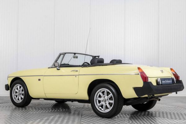 MG MGB 1976 28435