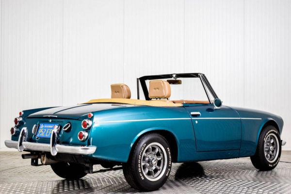 Datsun Fairlady 1600 1969