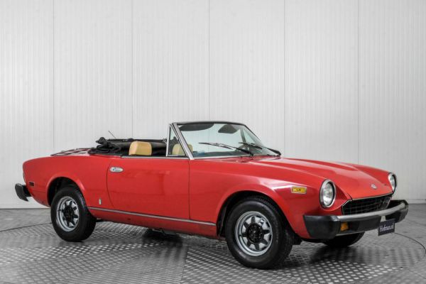 Fiat Spider 2000 1980 65124