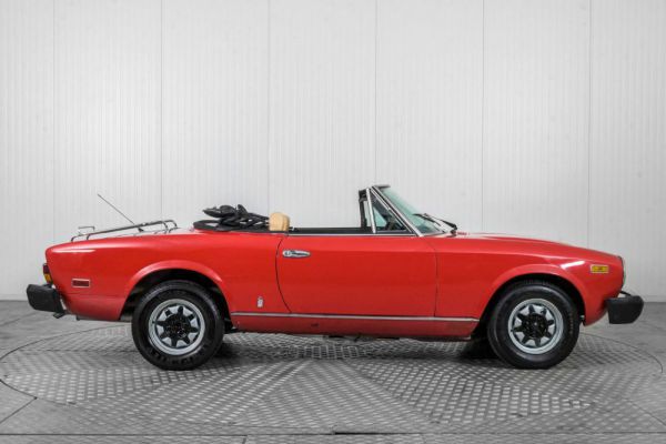 Fiat Spider 2000 1980 65129