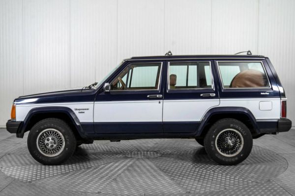 Jeep Cherokee 1984 83704