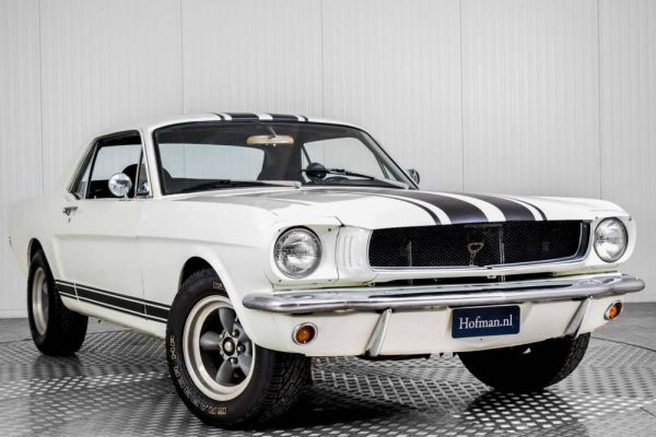 Ford Mustang GT 1965 90640