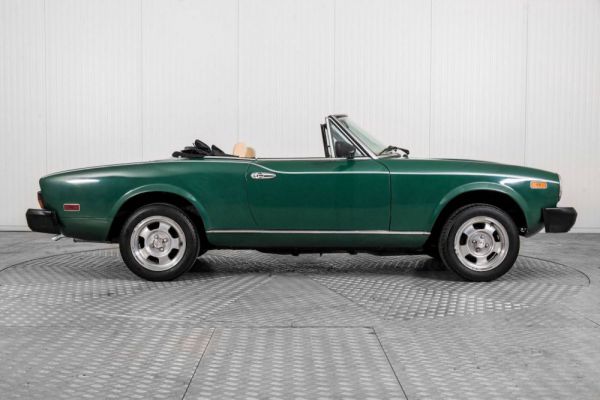 Fiat Spider 2000 1979 93073