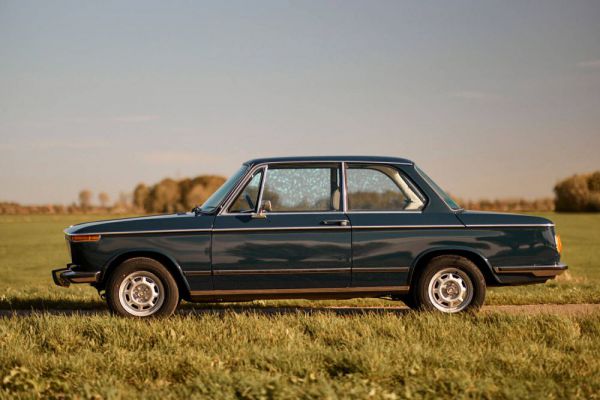 BMW 1602 1973 69602