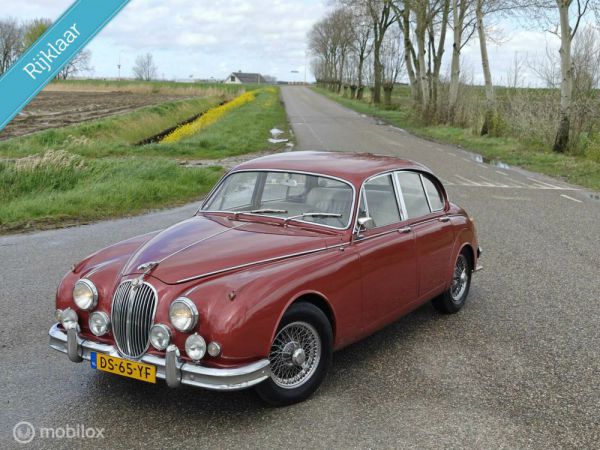 Jaguar Mk IX 1964