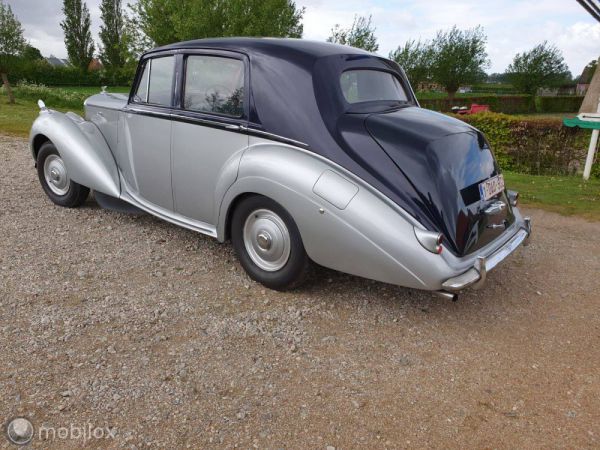 Bentley R-Type 1955 30300