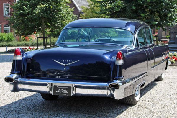 Cadillac 60 Special Fleetwood 1956 30907