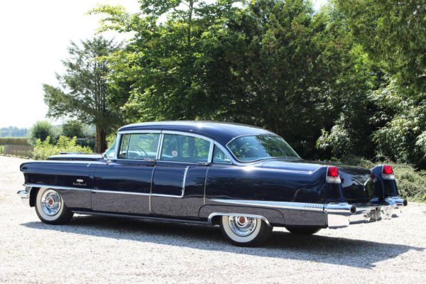 Cadillac 60 Special Fleetwood 1956 30910