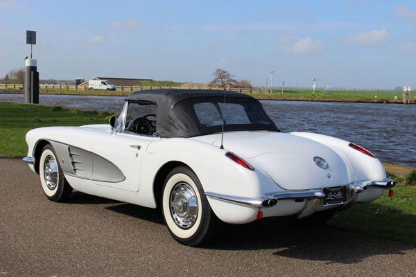 Chevrolet Corvette 1960 30978