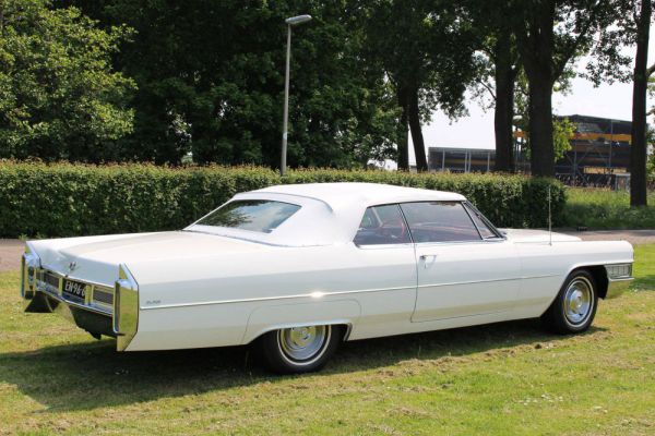 Cadillac DeVille Convertible 1965 67185