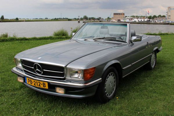 Mercedes-Benz 560 SL 1989 67216