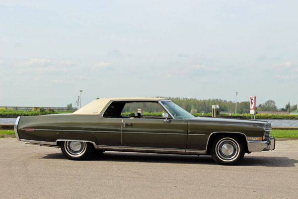 Cadillac Coupe DeVille 1972 67796