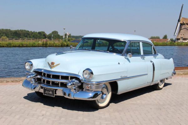 Cadillac 62 Sedan 1953