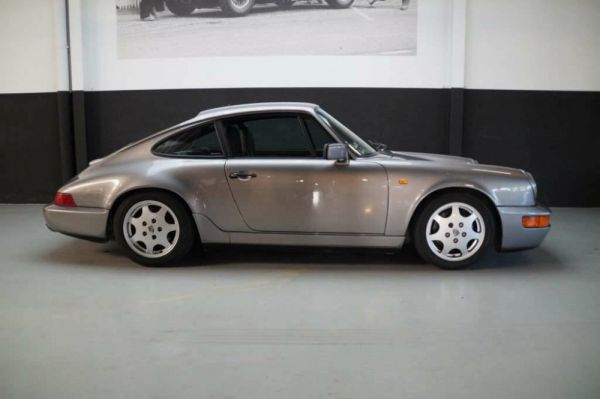 Porsche 911 Carrera 4 1989 31803