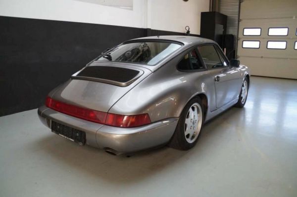 Porsche 911 Carrera 4 1989 31804