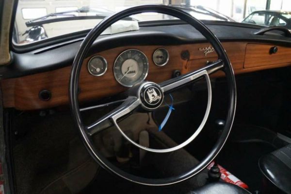 Volkswagen Karmann Ghia 1500 1969 31821