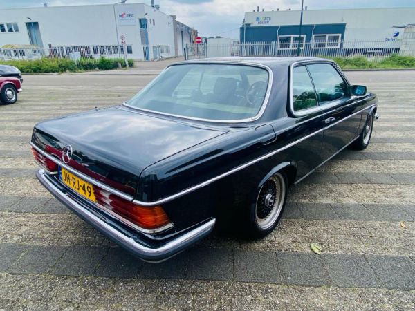 Mercedes-Benz 230 CE 1980 33688