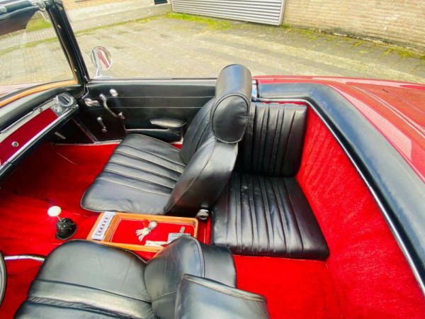 Mercedes-Benz 230 SL 1966 33753