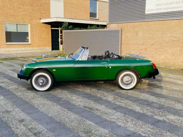 MG MGB 1977 33779