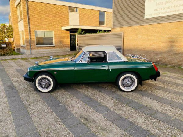 MG MGB 1977 33782