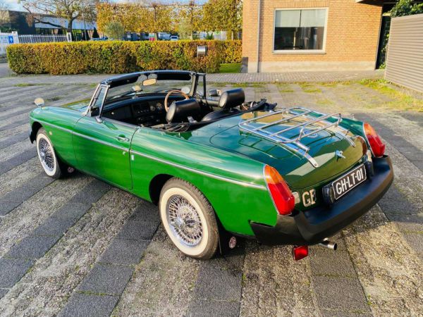 MG MGB 1977 33783