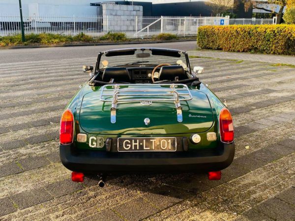 MG MGB 1977 33786