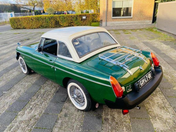 MG MGB 1977 33787