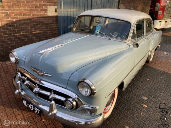 Chevrolet Bel Air Sedan 1953 35718