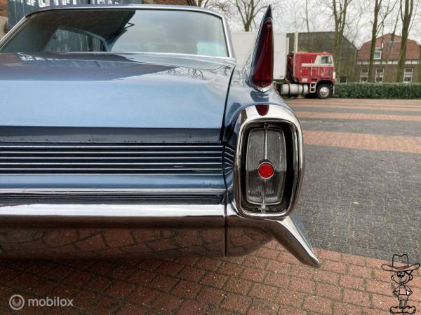 Cadillac Coupe DeVille 1962 73756