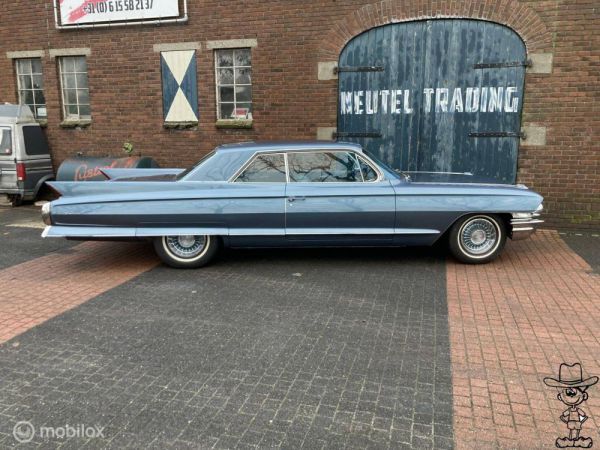 Cadillac Coupe DeVille 1962 73758