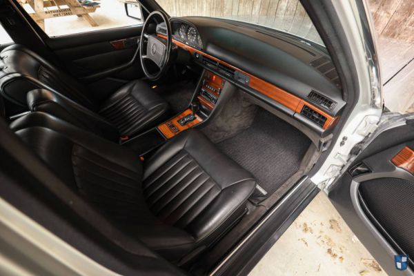 Mercedes-Benz 500 SE 1987 36247