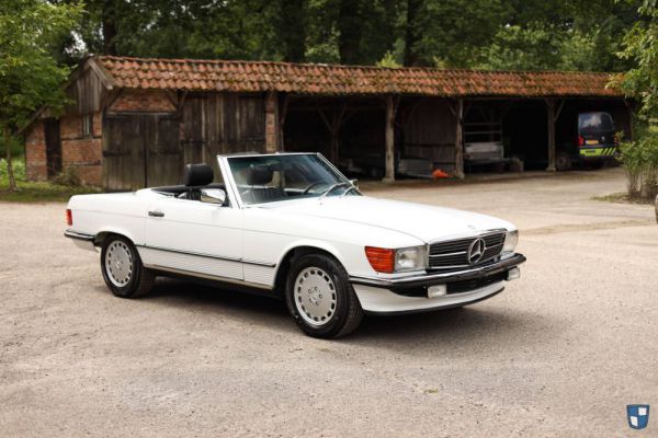 Mercedes-Benz 560 SL 1986