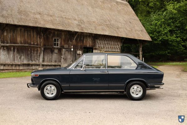 BMW 1802 1975 73182