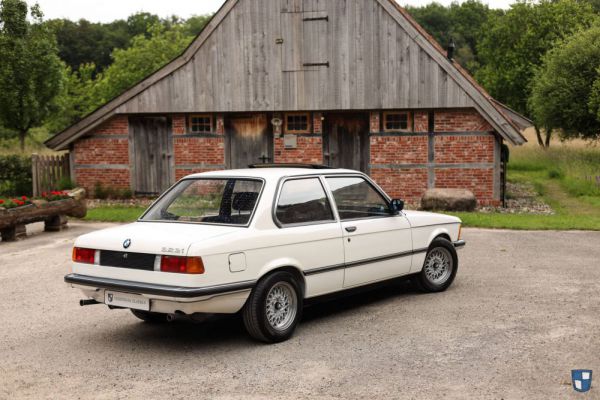 BMW 323i 1980 73281